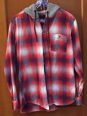 Ocean Current Plaid Hooded Flannel size L